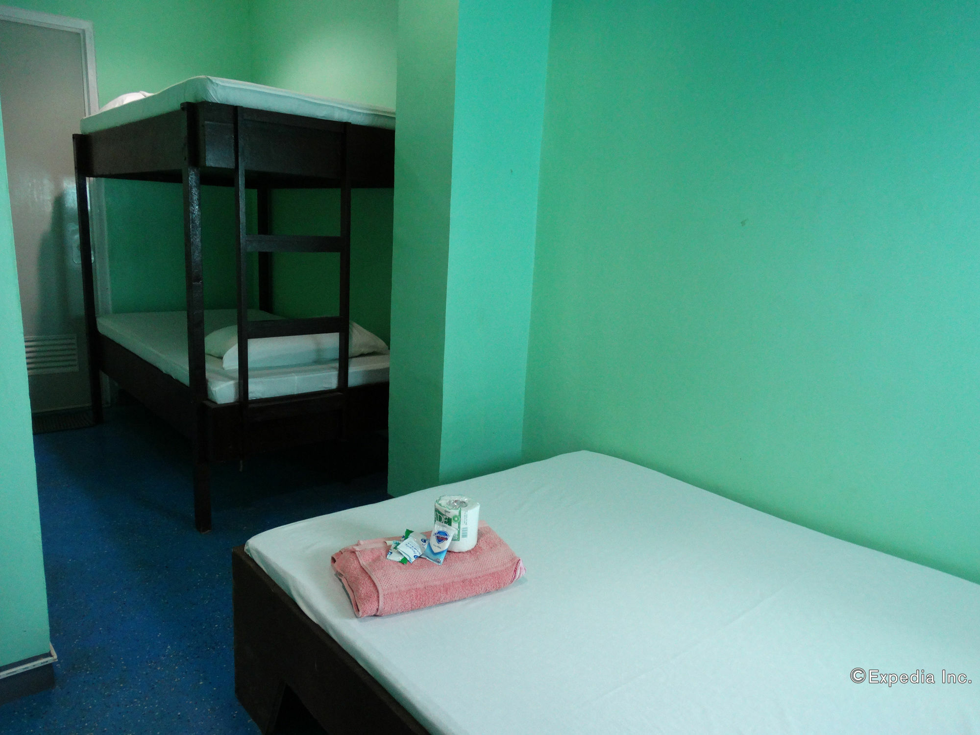 Ezy Stay Puerto Princesa Tiniguiban Exterior foto
