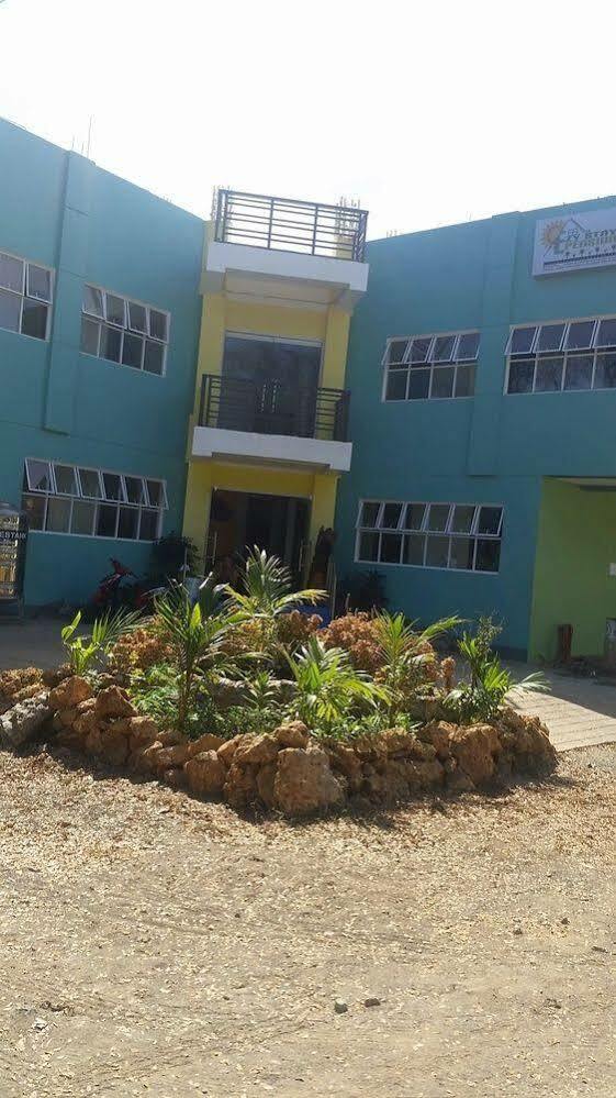 Ezy Stay Puerto Princesa Tiniguiban Exterior foto